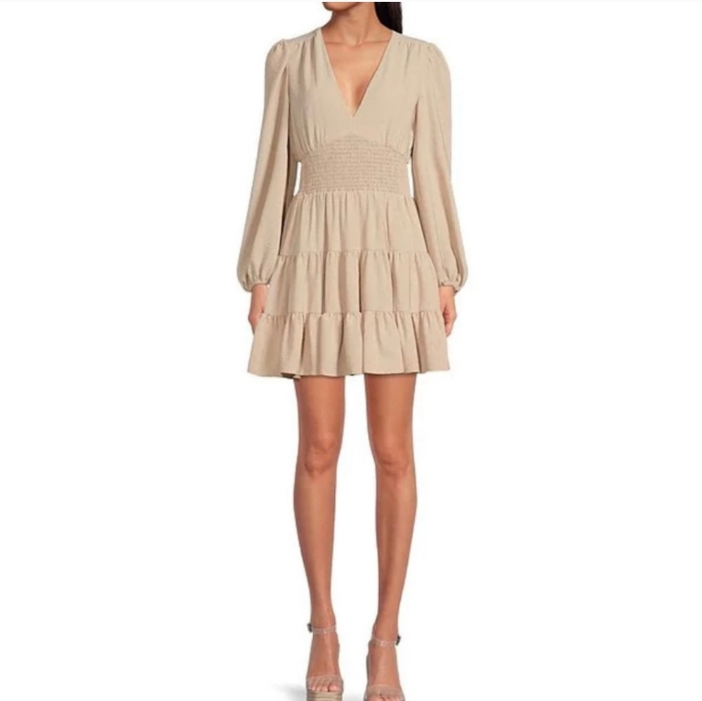 Gianni Bini Talia V-Neck Long Sleeve Smocked Waist Tiered Hem Dress Size L.